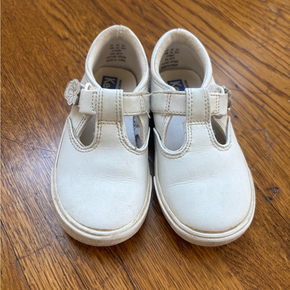 Keds Daphne T-strap Sneaker